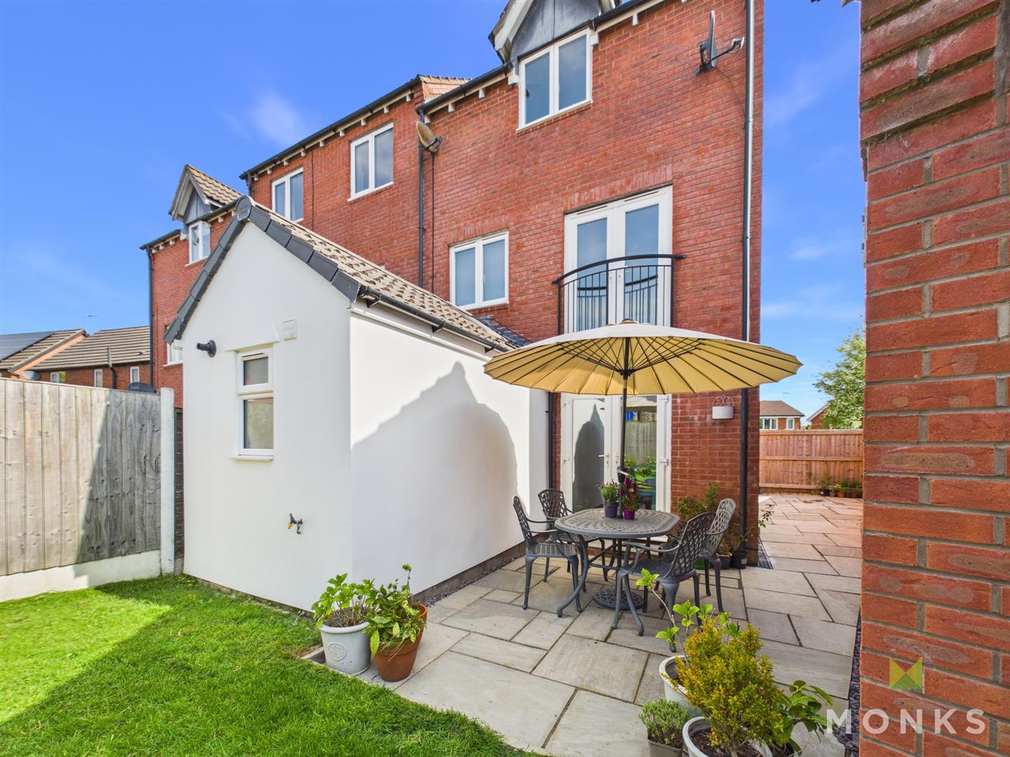 12 Weaver Close, Oswestry, SY11 2NW For Sale